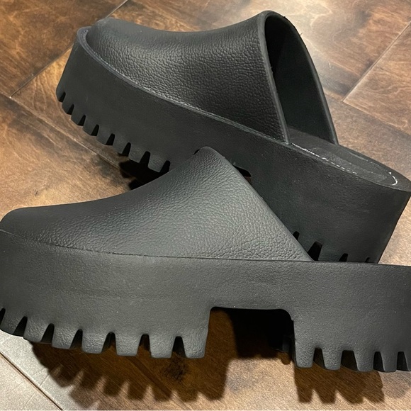 Jeffrey Campbell Clogge Clog NWOT - Picture 8 of 16